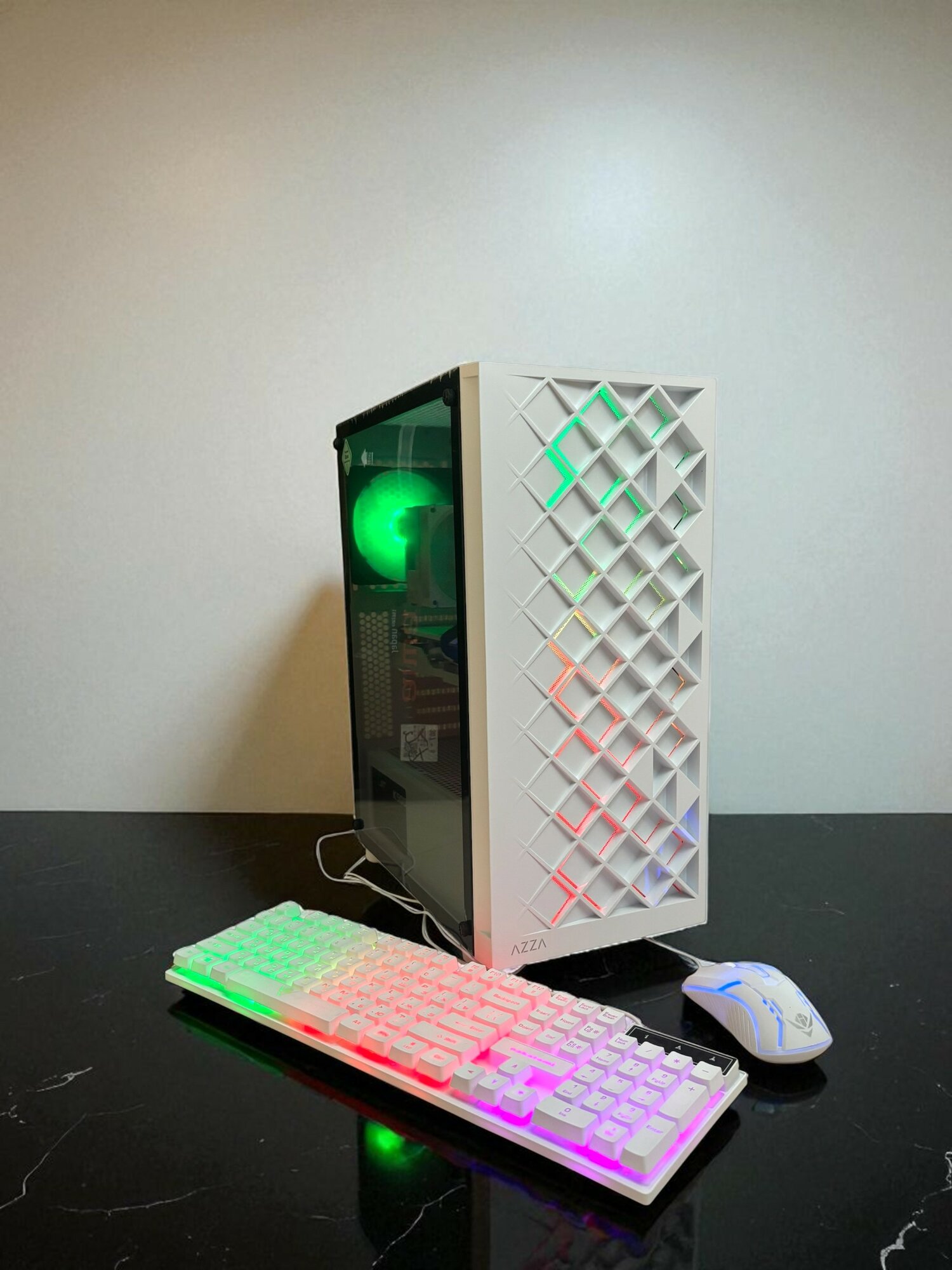 Белый игровой компьютер с набором. Ryzen 5 7500F, RTX 4060, SSD M.2 1000Гб, 32Гб DDR5. Клавиатура + мышь.