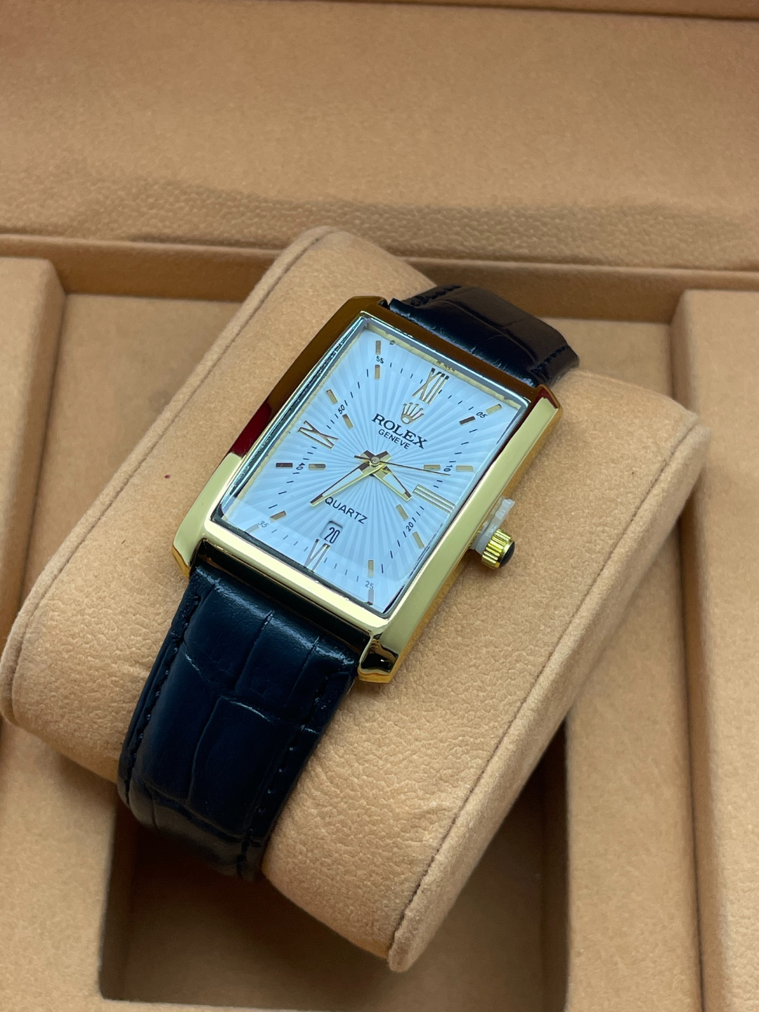 Наручные часы Классика, золотистый — фото 1