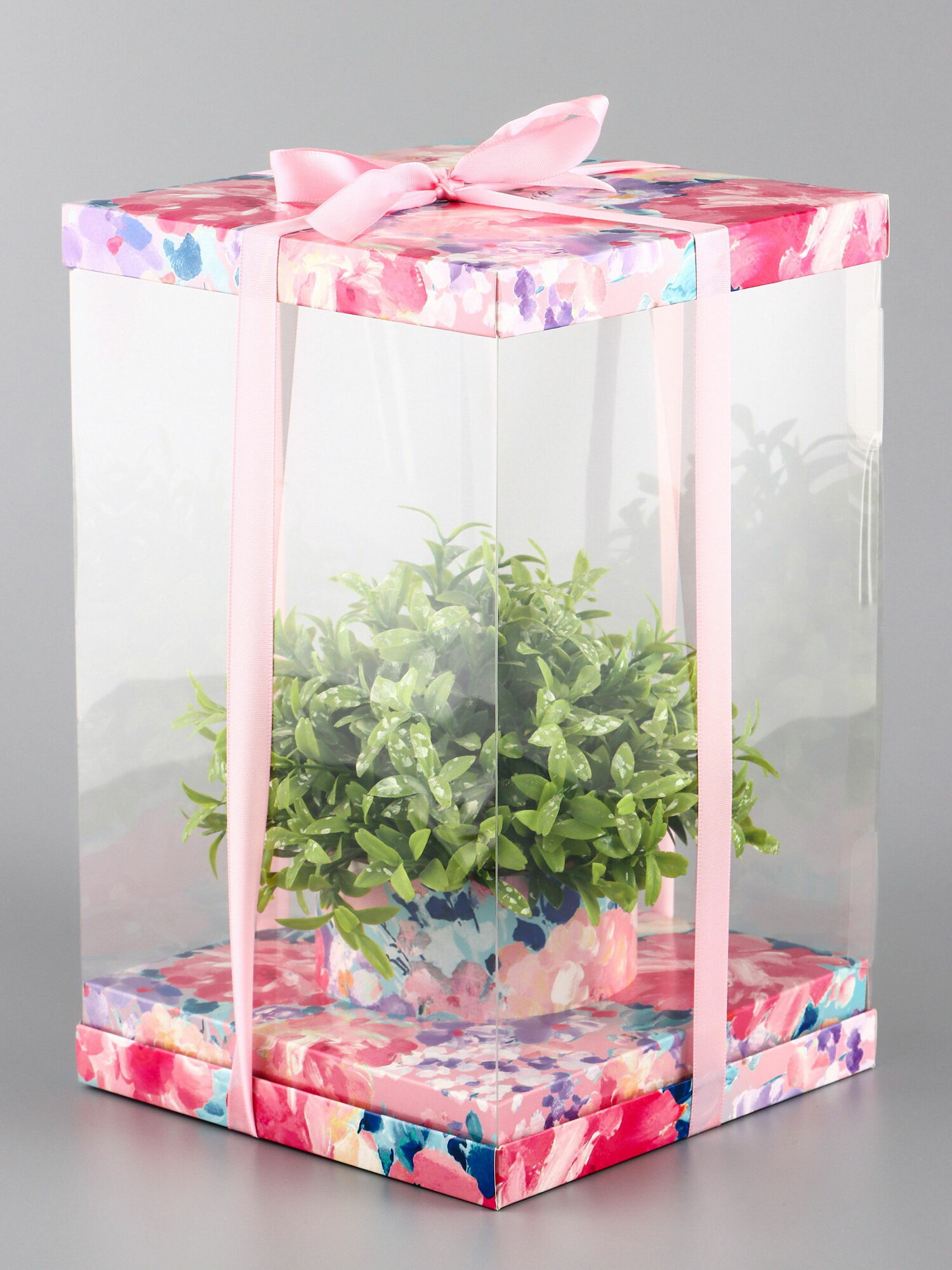 Коробка PVC для цветов и букетов с лентой 28x18x18 см розовый