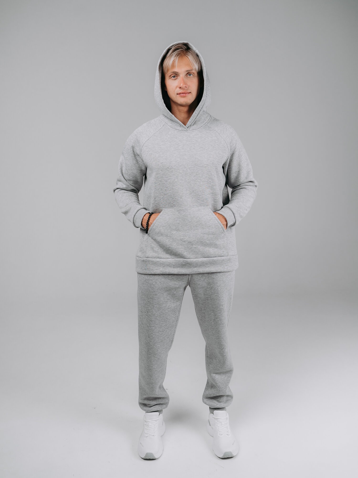 Костюм спортивный