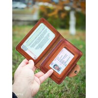 Автодокхолдер из натуральной кожи — это элегантное и практичное решение для хранения свидетельства о регистрации транспортного  ...