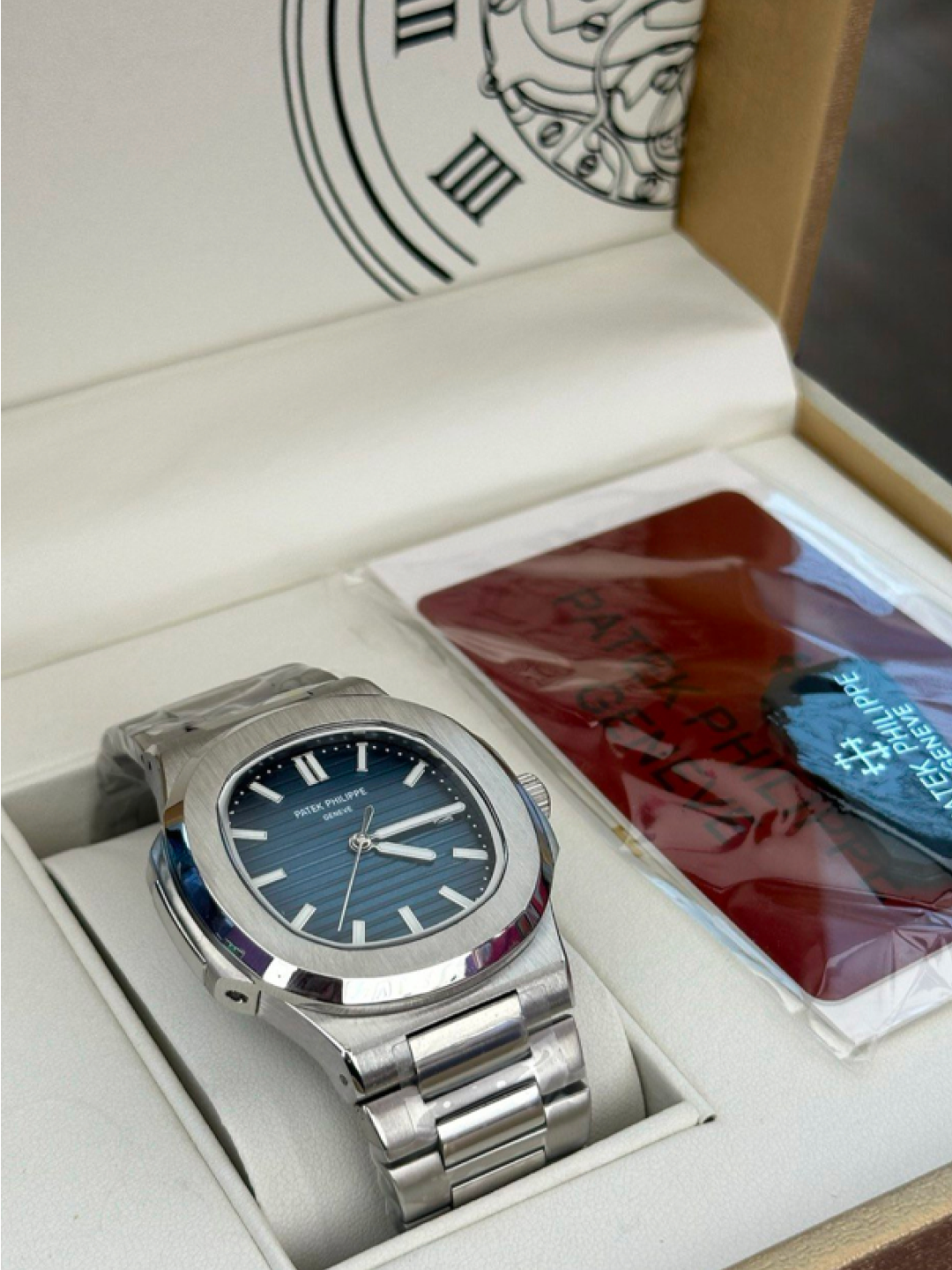 Наручные часы, зеленый — фото 1