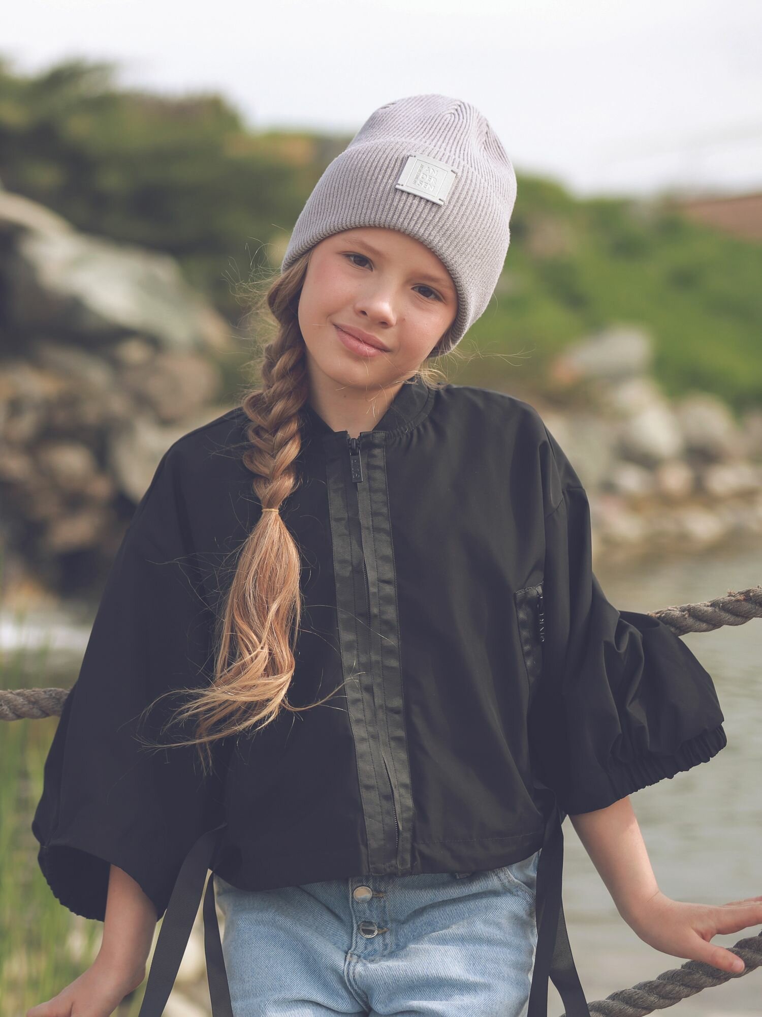 Шапка-бини Андерсен Весна-лето 2024 для девочек, размер 54-56, серый — фото 1