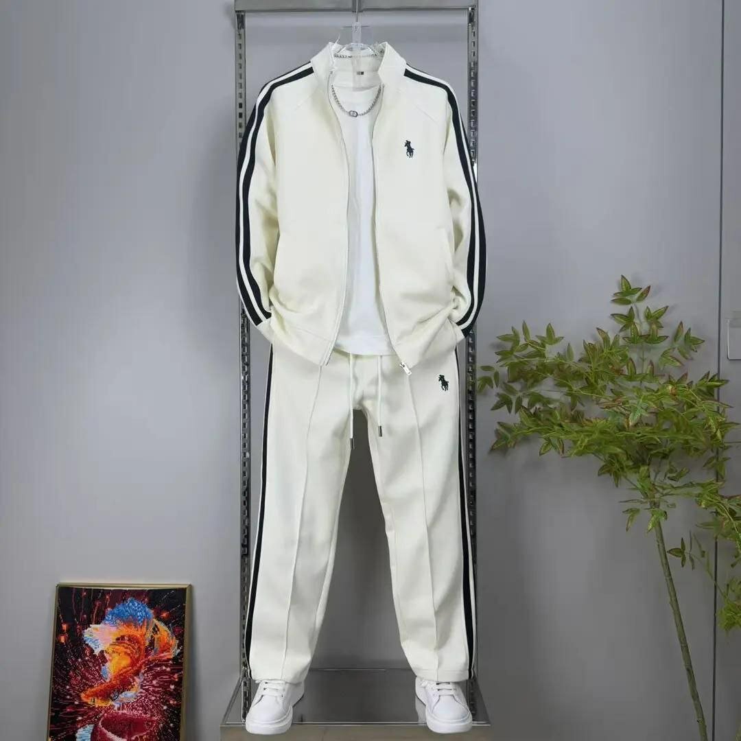 Форма спортивная