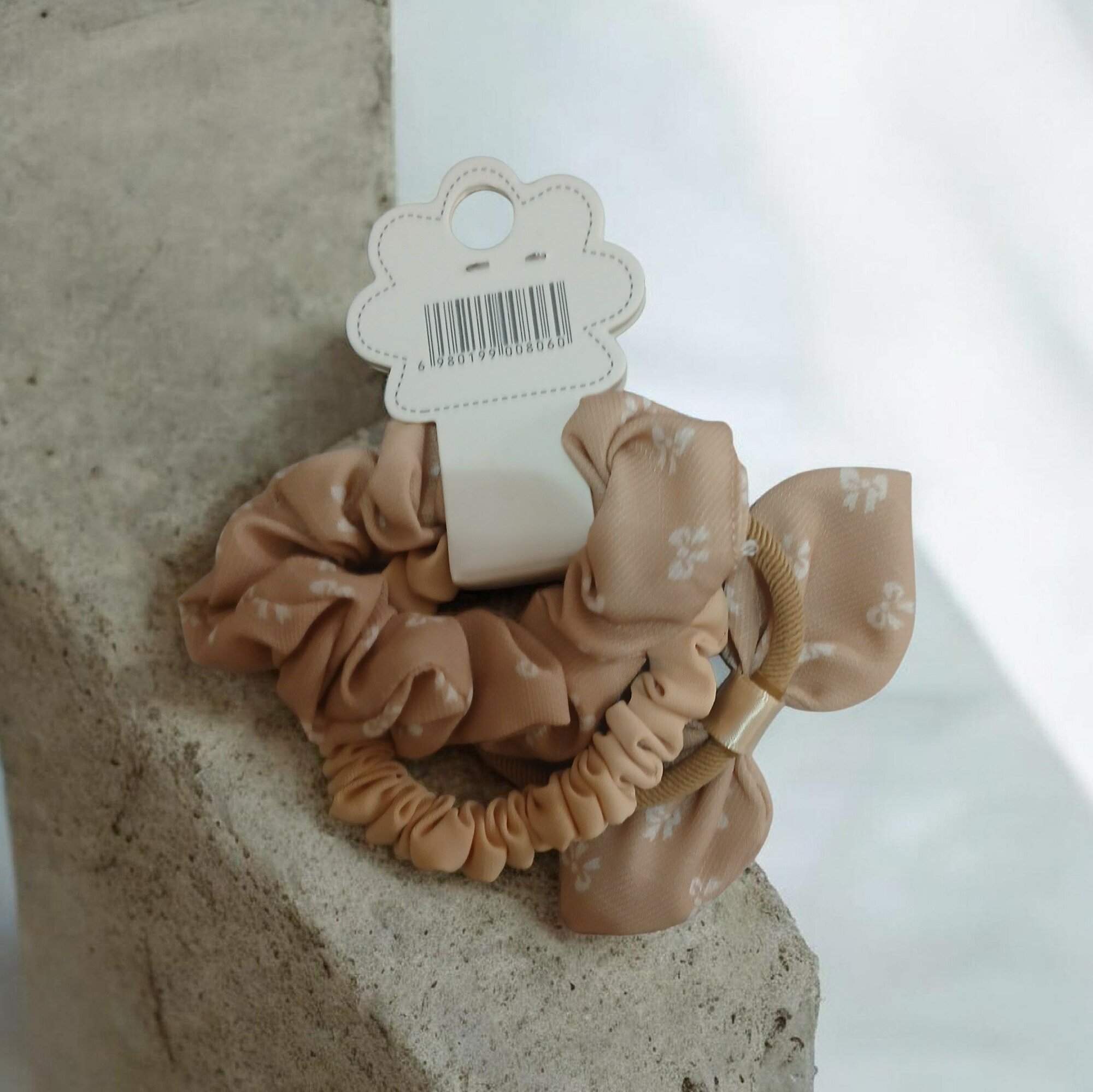 Резинка для волос scrunchie с бантом (набор) – нежный дизайн