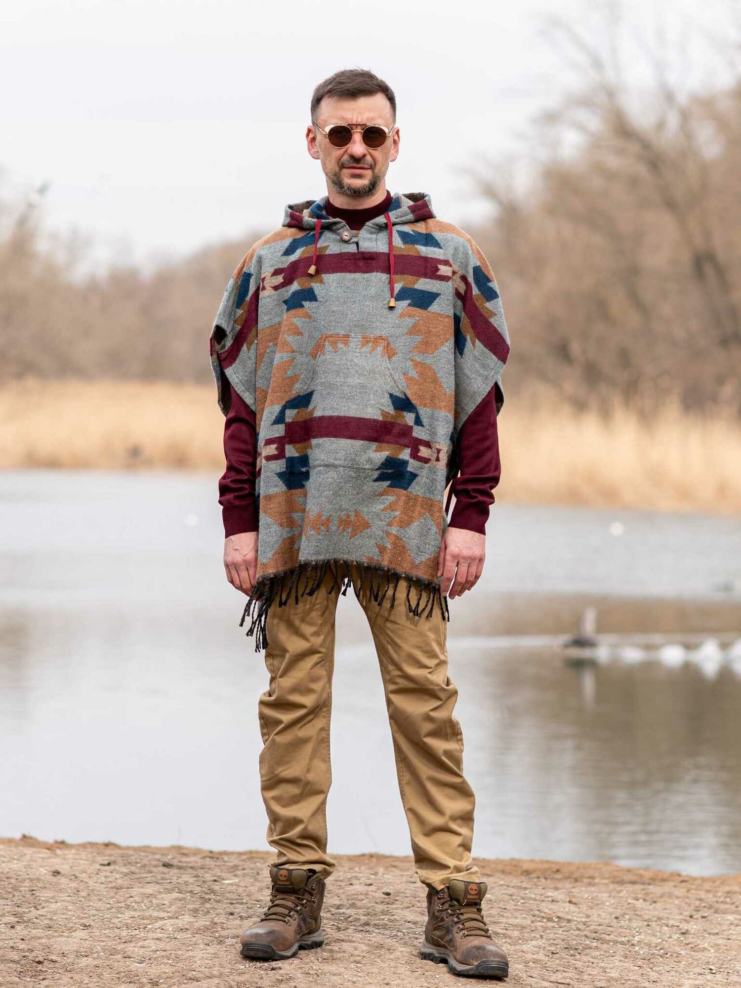 Пончо Dikovina, размер free size, бордовый, серый