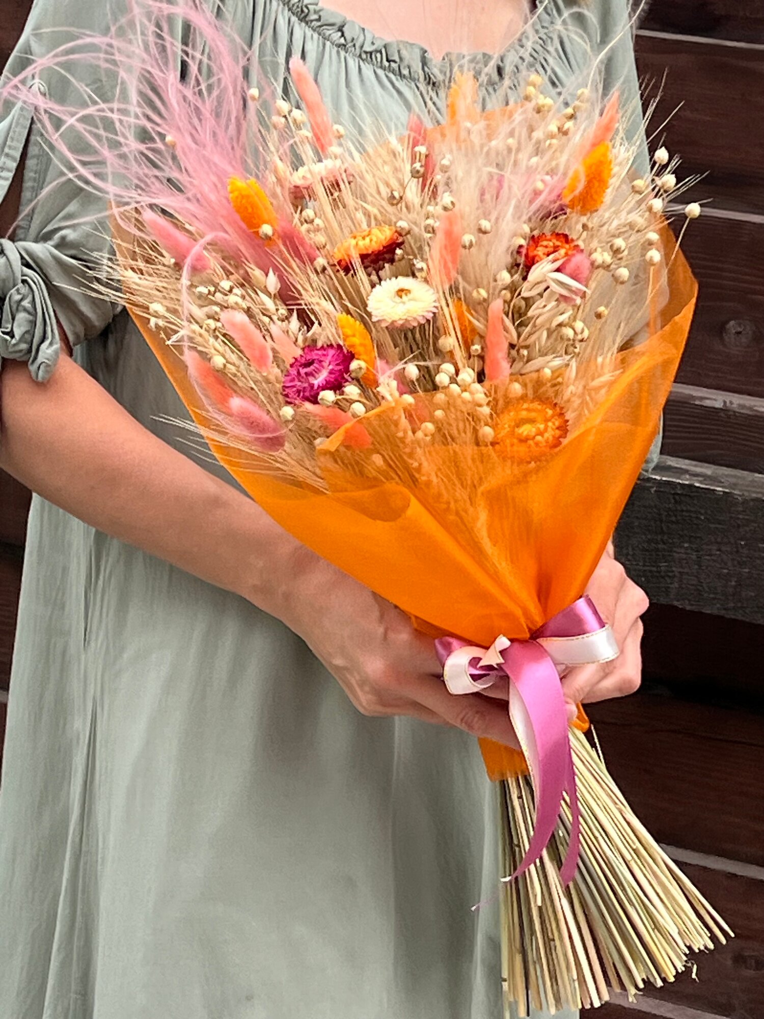 Букет из сухоцветов Цветок в Руке 