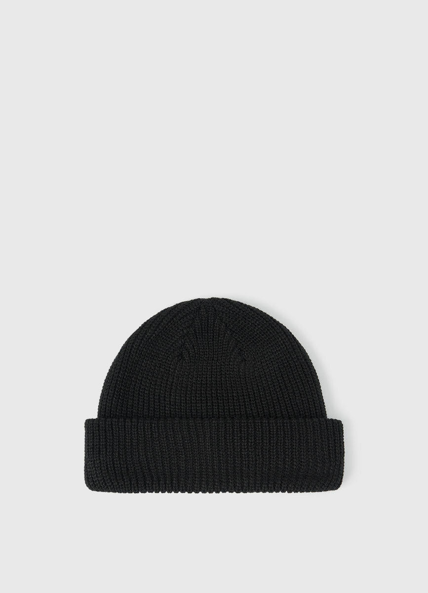 Шапка O'STIN для мужчин, размер One Size, черный