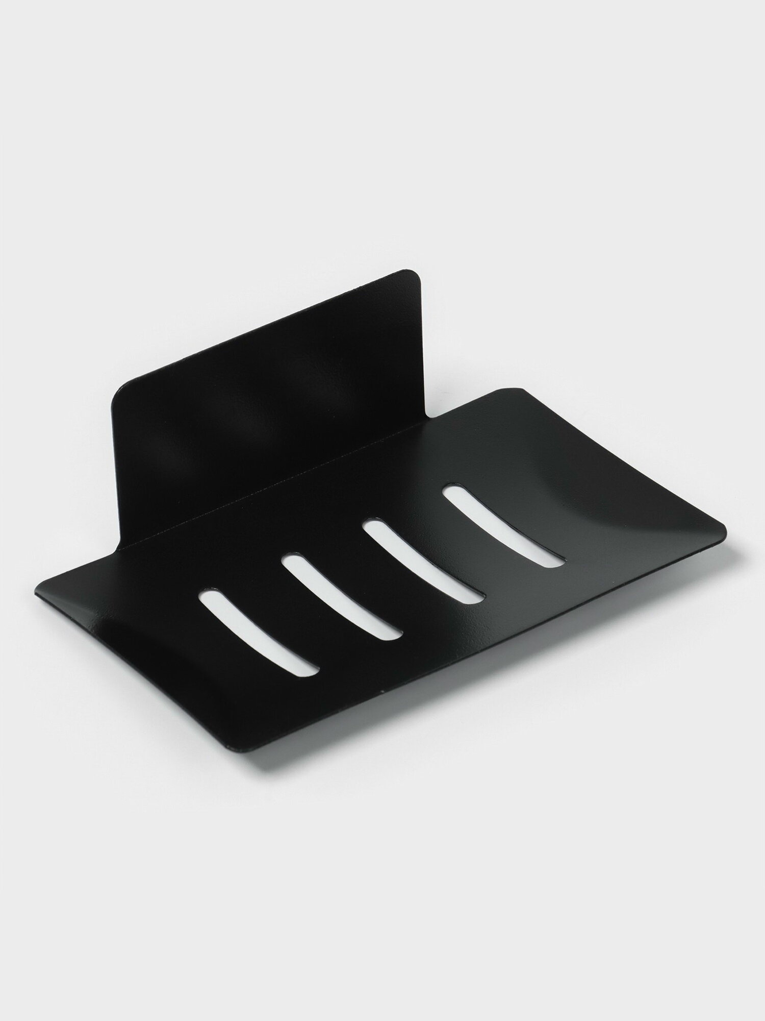 Мыльница настенная чёрная тип: настенная особенности: с решёткой