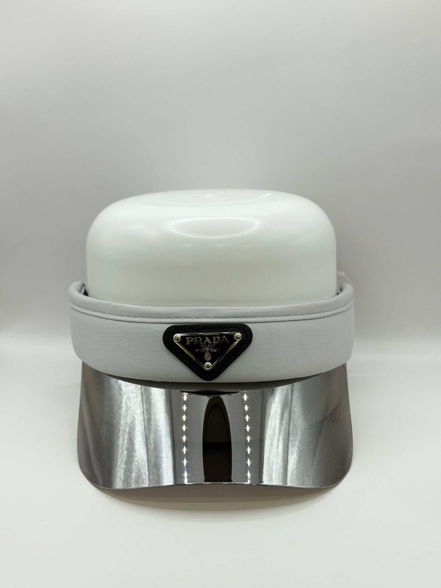 Кепка белый для женщин