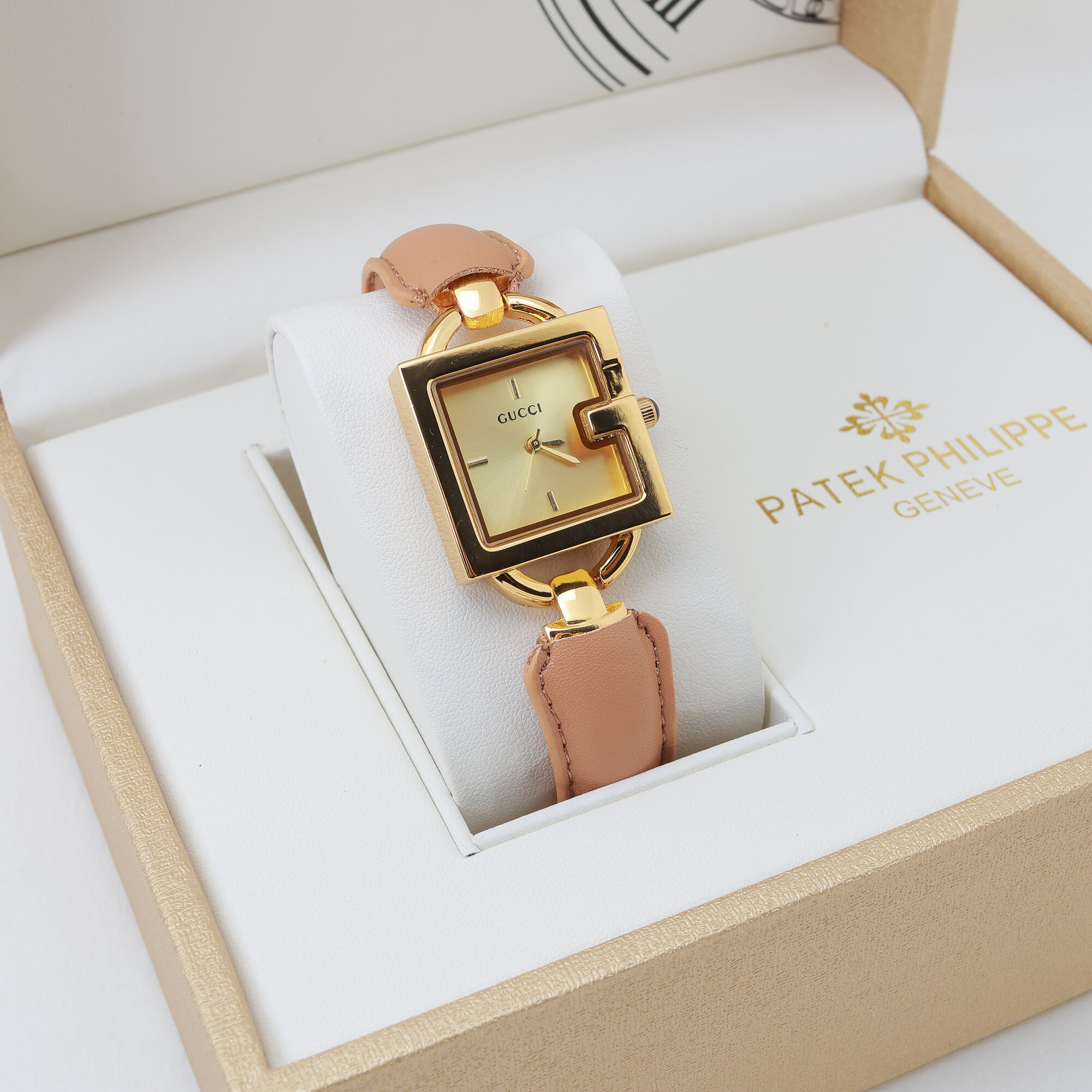 Наручные часы, бежевый