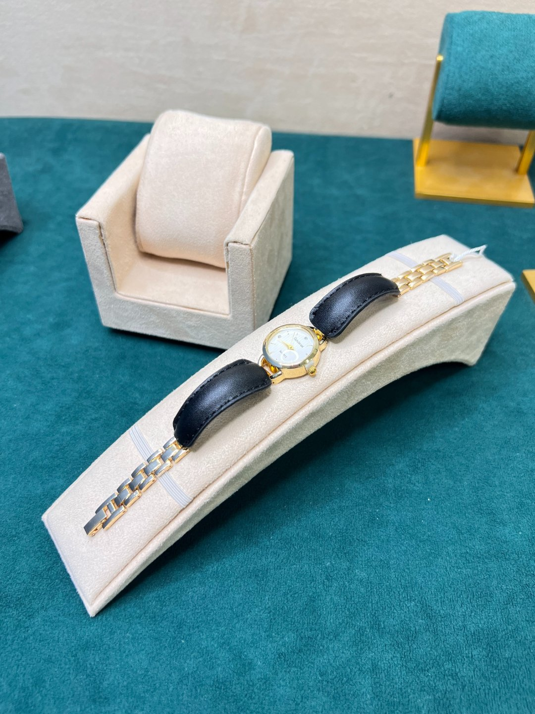 Наручные часы Классика, желтый — фото 1