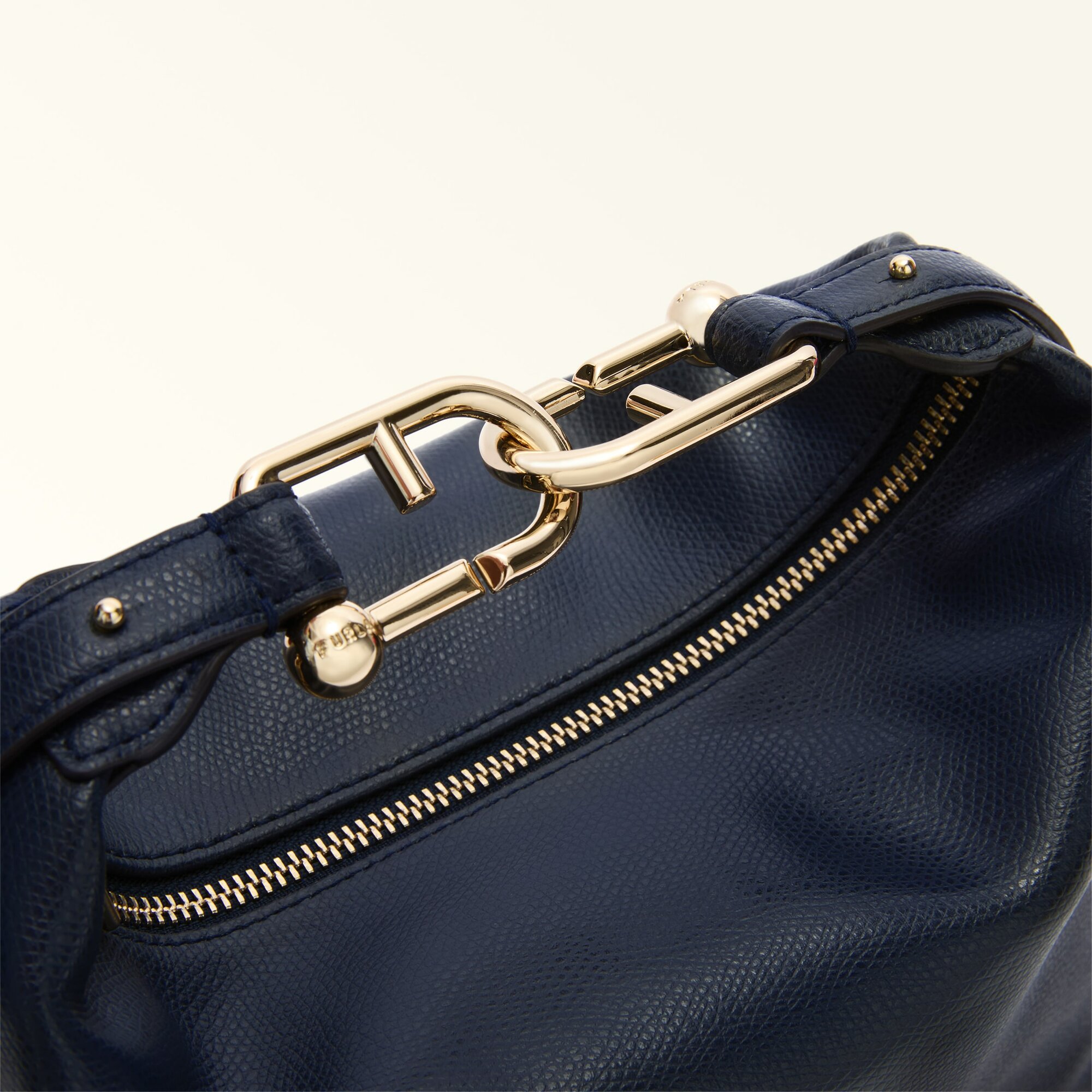 Сумка FURLA TONIE MINI HOBO — фото 1