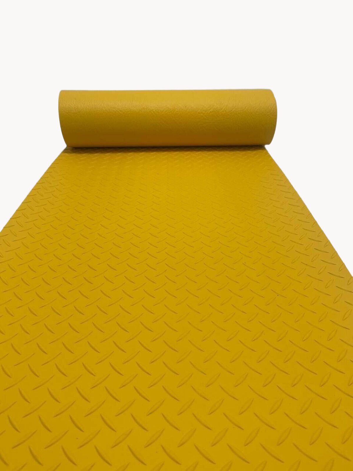 Резиновое покрытие 0.7х1м "Елочка"