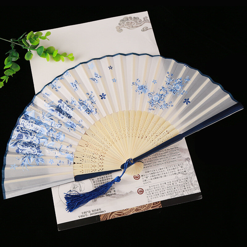 Веер складной деревянный ручной — фото 1