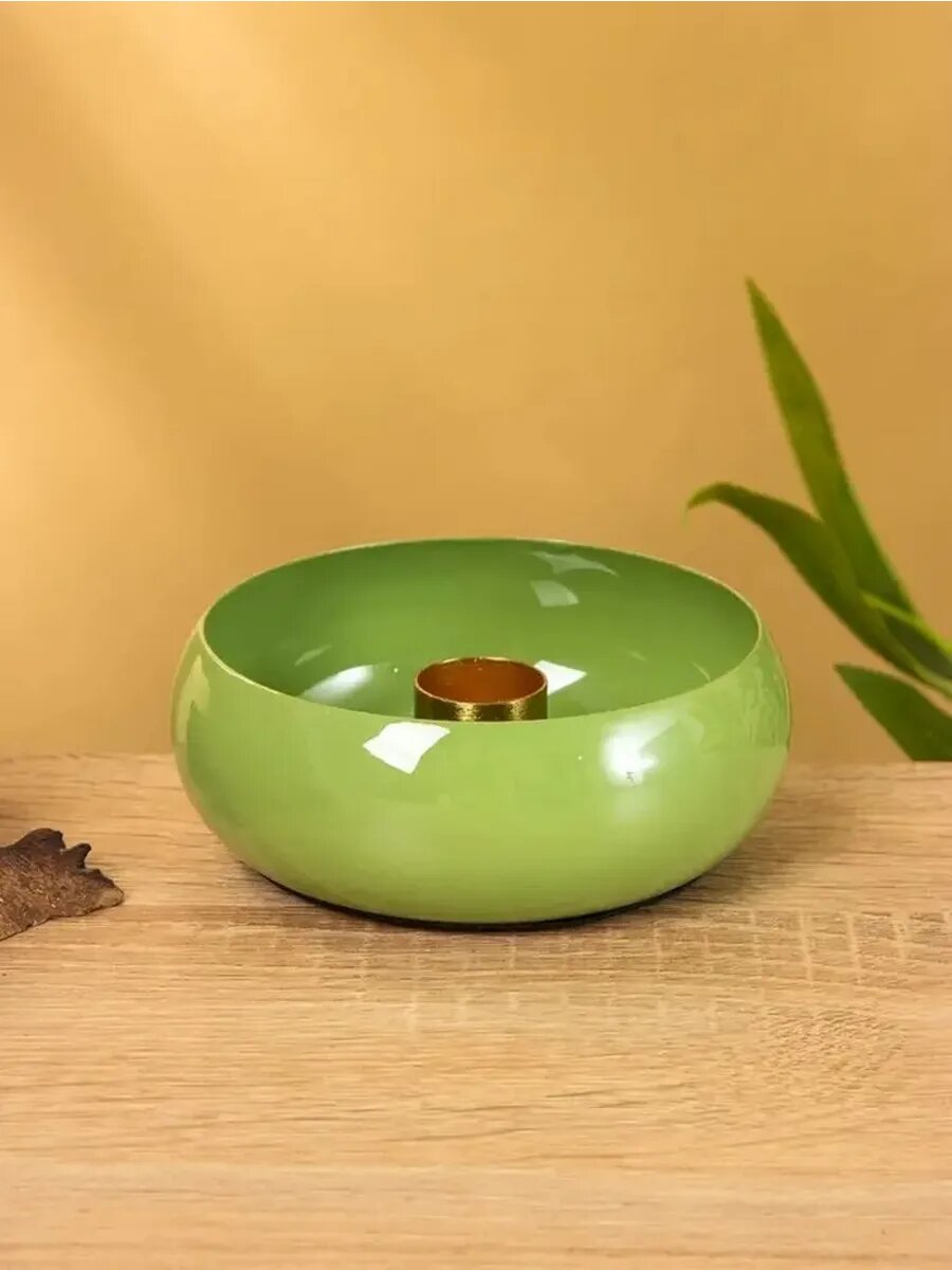 Элегантный магнитный подсвечник "Кипарис" – стиль и уют