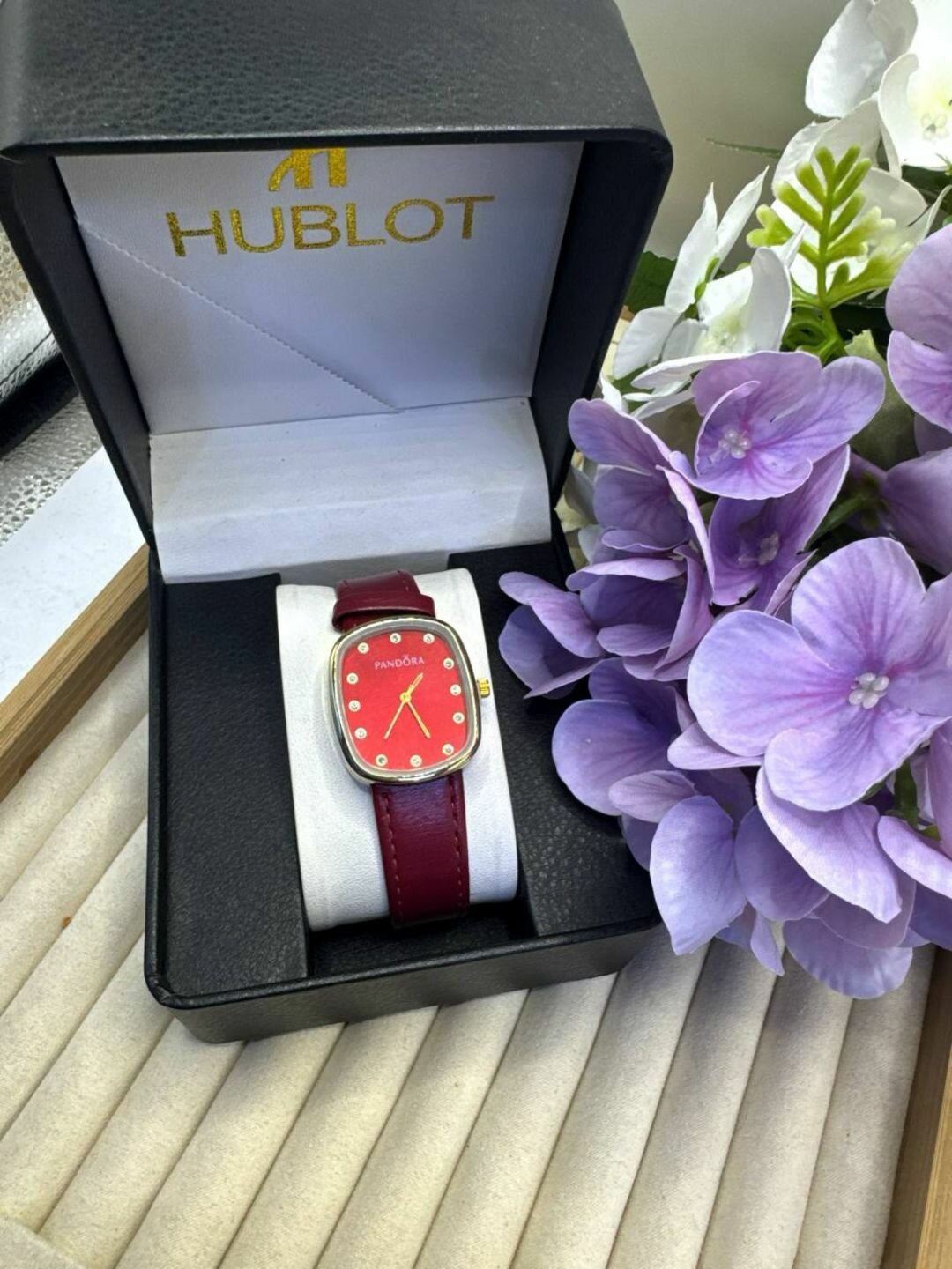 Наручные часы 100 Years Zeppelin, золотой — фото 1