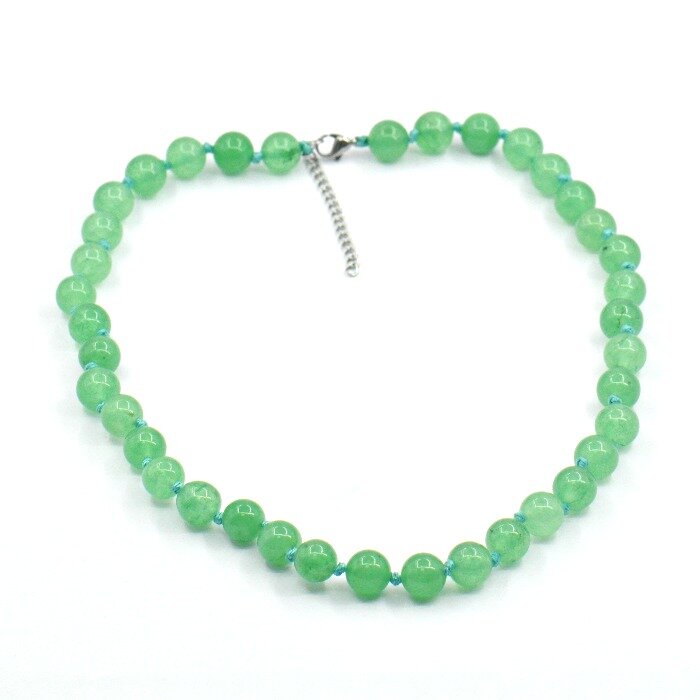 Бусы, нефрит