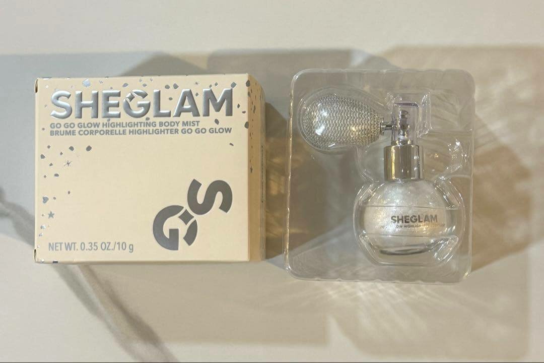 Хайлайтер-спрей(серебристый) для тела "Sheglam" Go Go Glow Highlighting Body Mist(10 g.) — фото 1