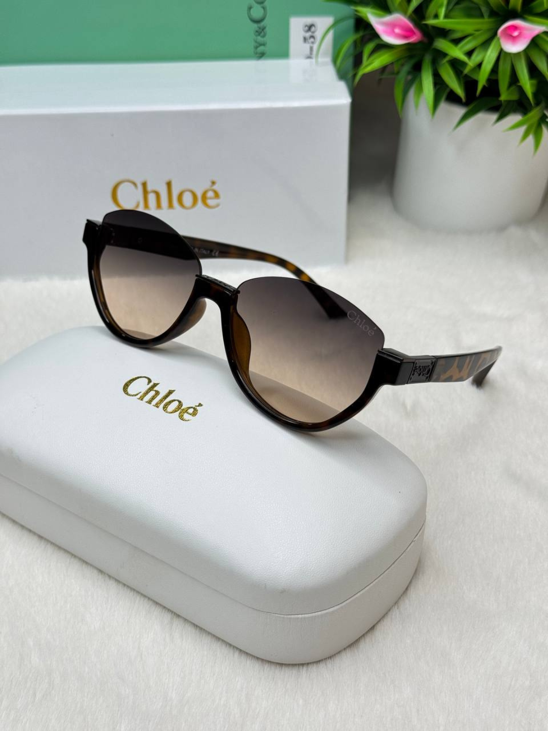 Солнцезащитные очки