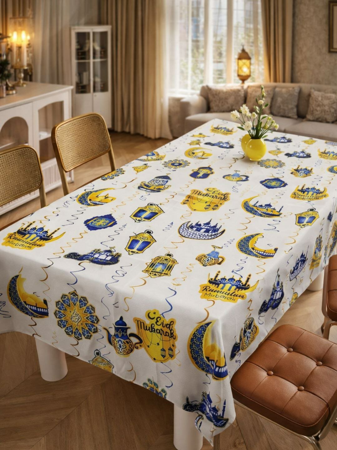 Скатерть с узором «Рамадан» – высококачественная ткань, для дома и праздников.