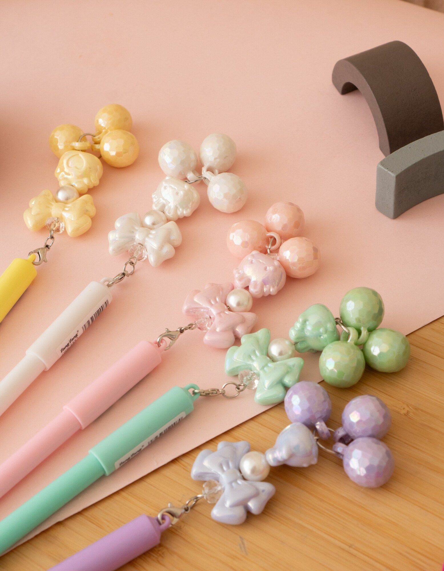 Ручка с бусинами — фото 1