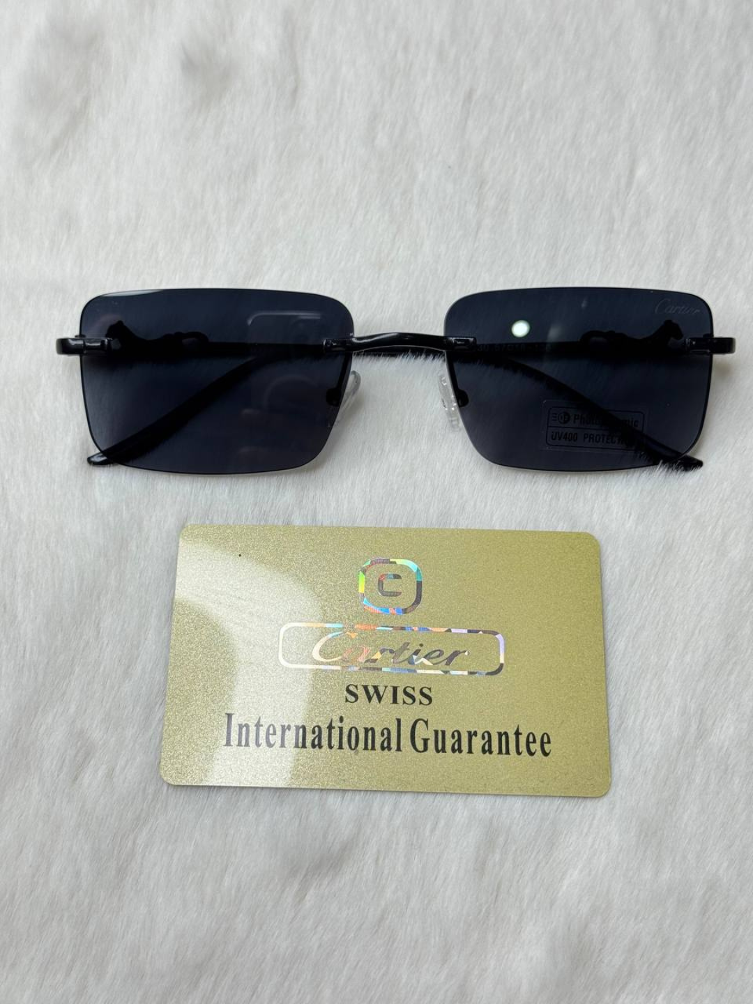 Солнцезащитные очки Cartier, черный — фото 1