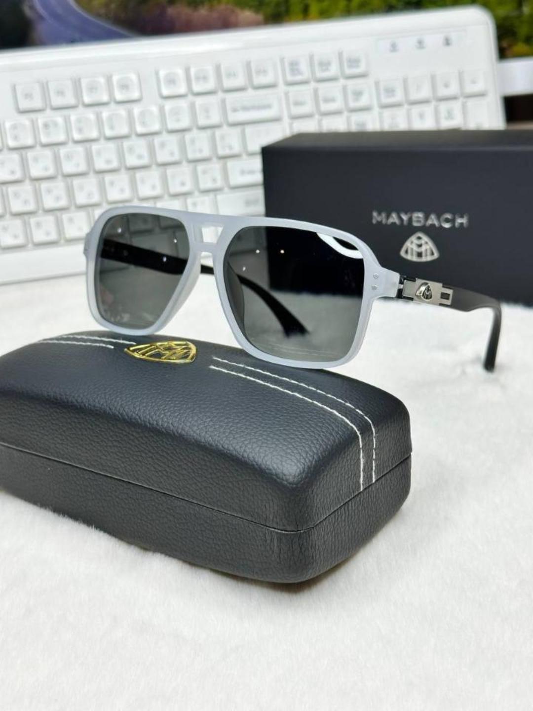 Солнцезащитные очки