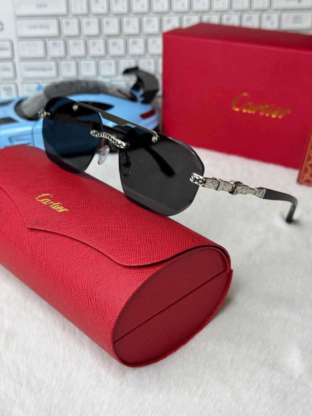 Солнцезащитные очки