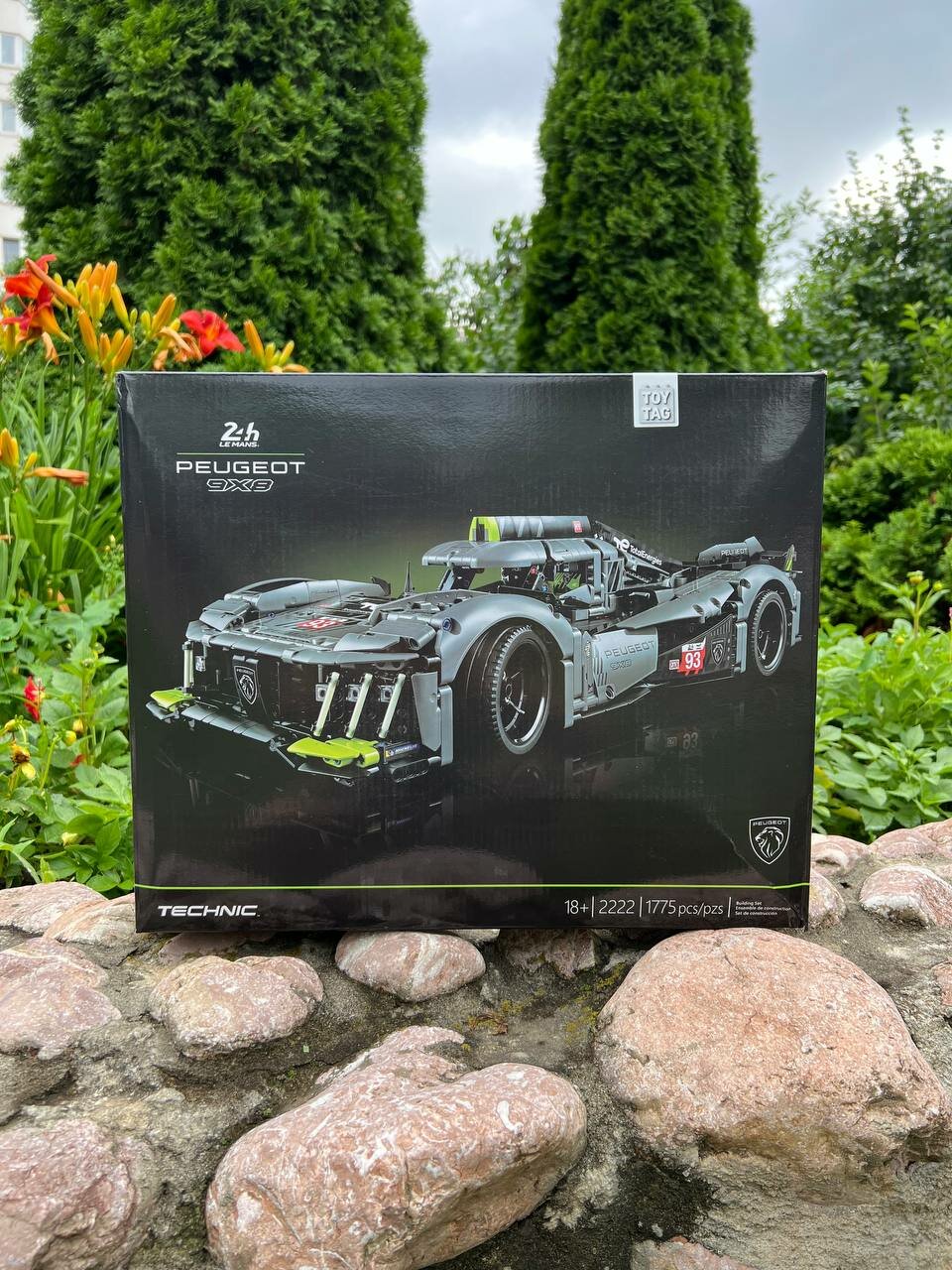 Конструктор Техник Гоночная машина Peugeot 9x8 / Technic / 1755 деталей