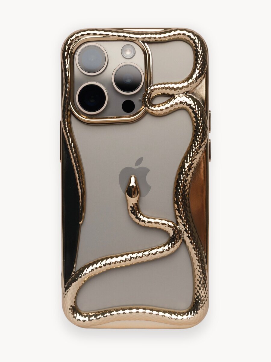 Чехол золотого цвета на iPhone 15 с змеиным принтом, пластик