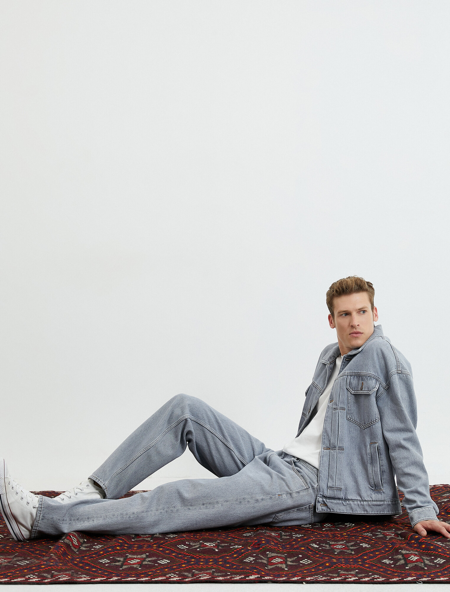 Джинсы KOTON размер W34 L32 (рост 182 см) серый