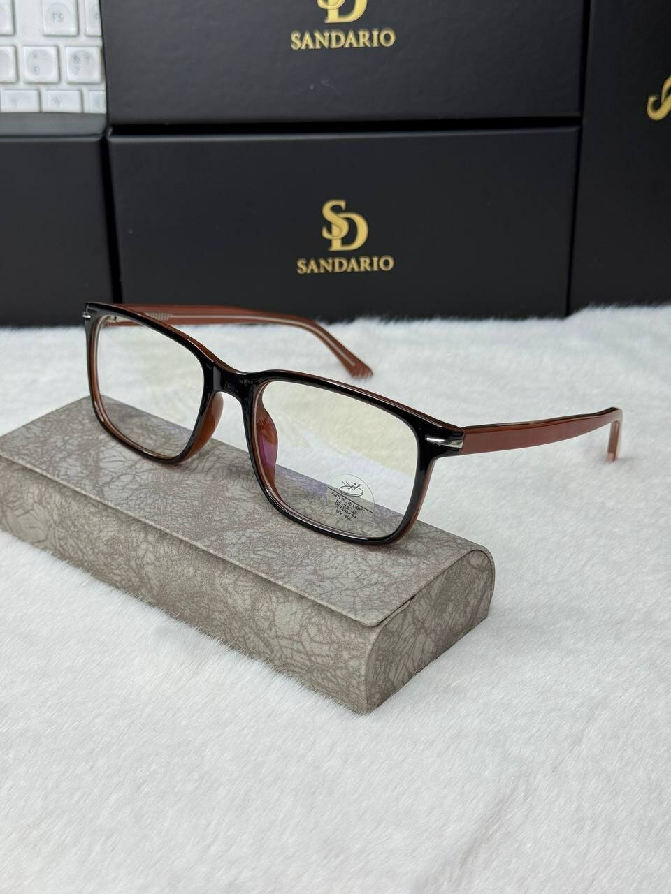 Солнцезащитные очки