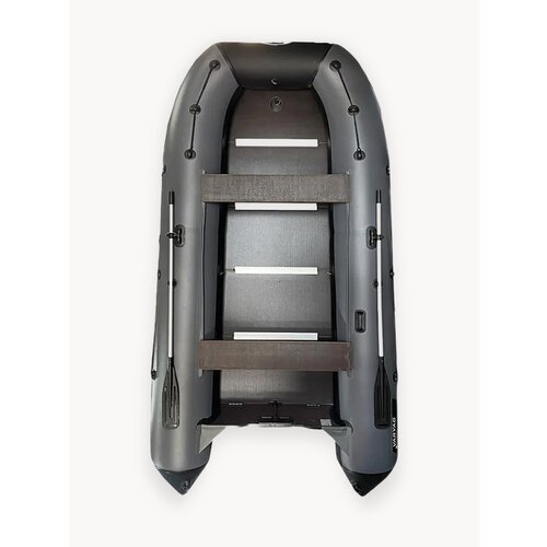 Надувная, под мотор, килевая лодка из ПВХ для рыбалки Varyag (Варяг) 450