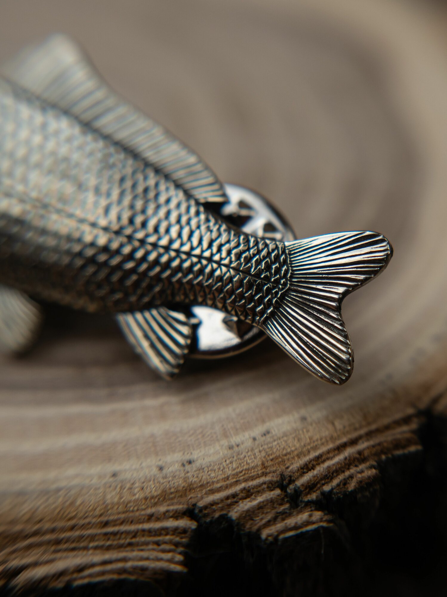 Значок ReD, 1 шт., серебряный — фото 1