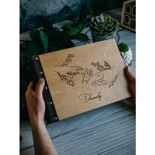 Фотоальбом детский. Альбом на рождение Family большой