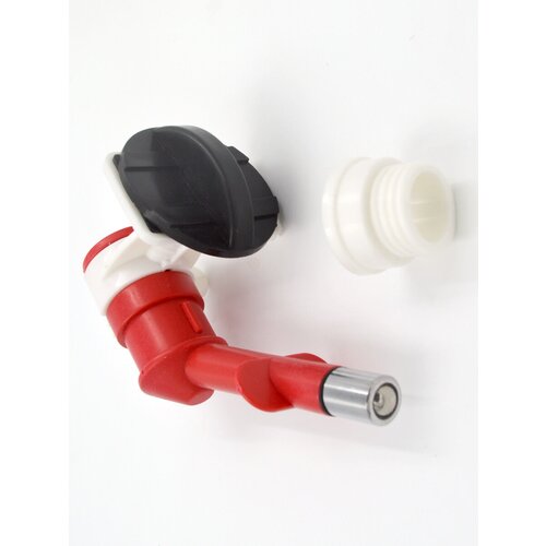 Автопоилка шариковая навесная под любую бутылку красная