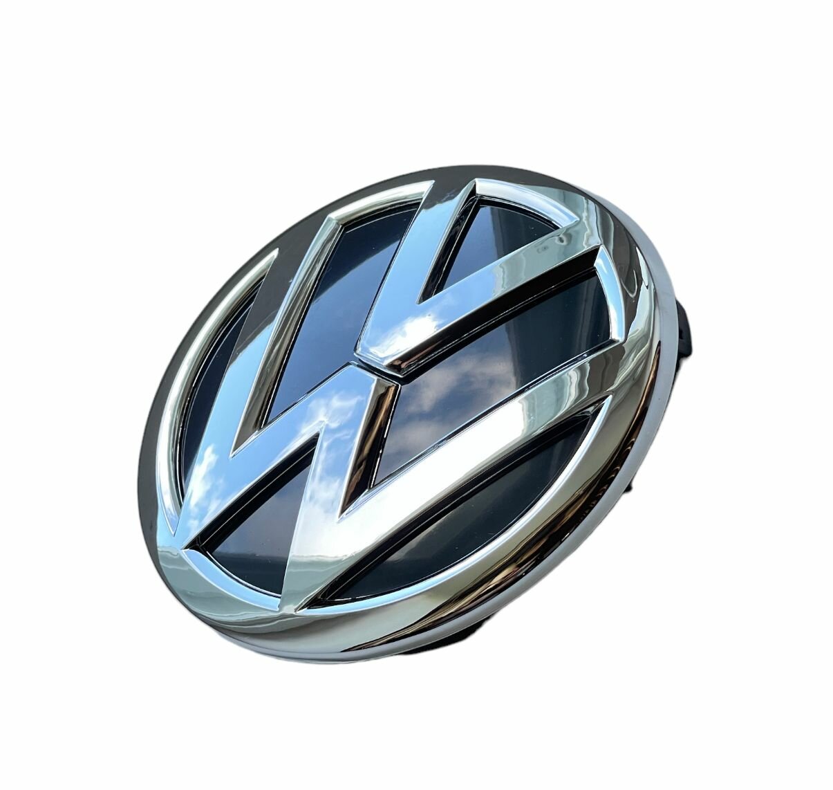 Эмблема передняя Volkswagen Polo / Фольксваген Поло 2015-2020г