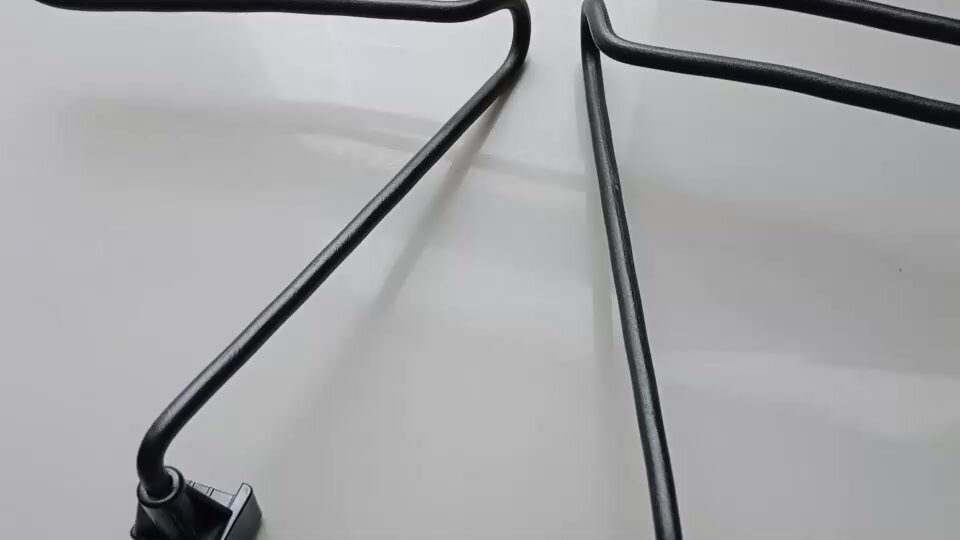 Вешалка автомобильная металлическая Z-Track 3D Black — фото 1