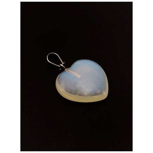 Подвеска, лунный камень, голубой браслет на руку из синтетического лунного камня на резинке со вставкой в виде сердечка из малахита 22 размер hrustalek
