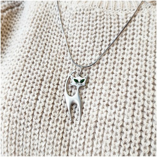 Подвеска женская серебряная на шею, серебро 925 пробы, ювелирное украшение Кошка, с камнем, большой, крупный, длинный кулон на цепочку. Юмила