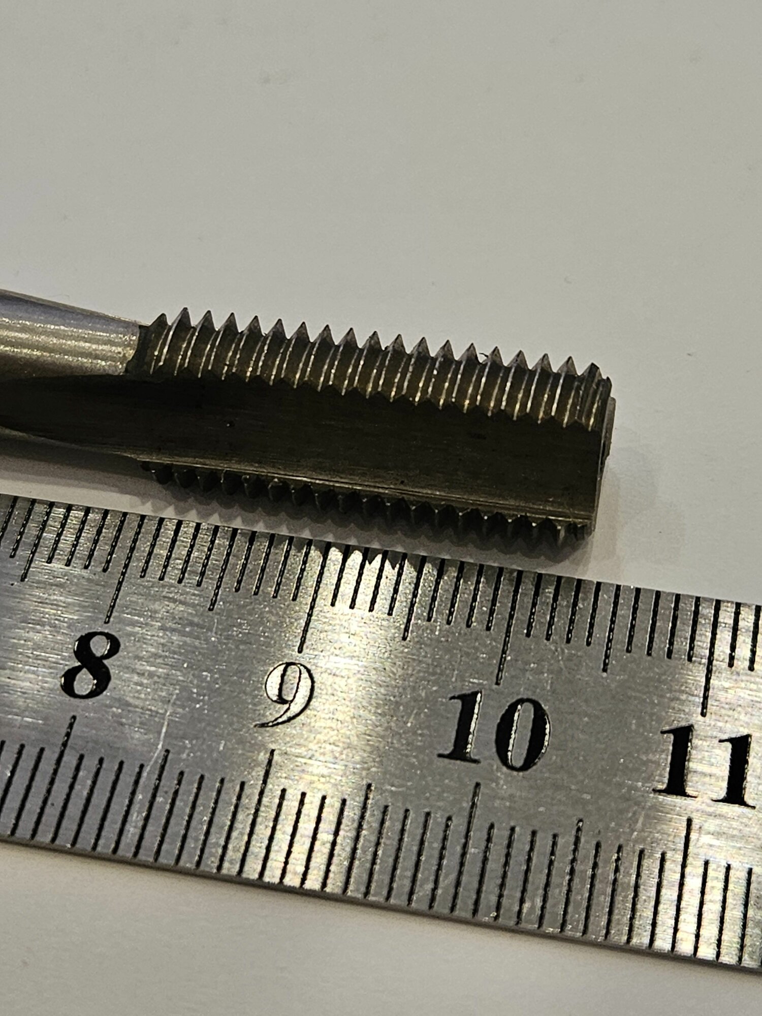 Метчик м/р М10х1,25 левый — фото 1