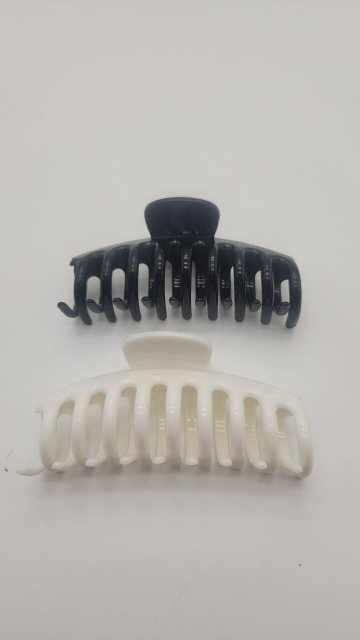 Крабик для волос — прочный, не ломающийся и для любых случаев заколка.