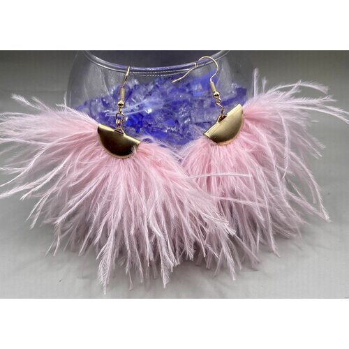 фото Серьги с перьями страуса "веер" цвет: розовый, замок розовое золото. ручная работа. нет бренда