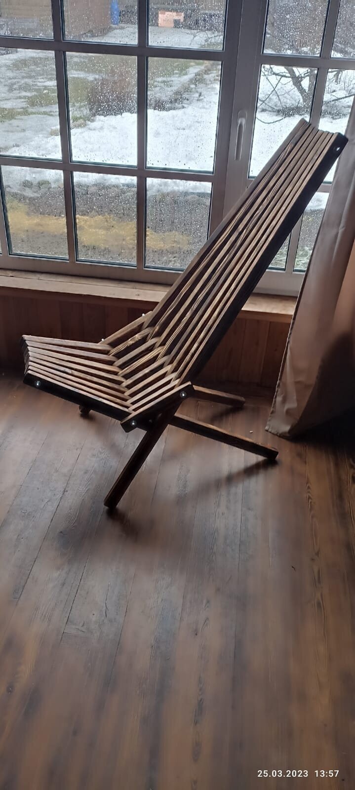 садовое кресло-шезлонг из массива сосны - фотография № 1
