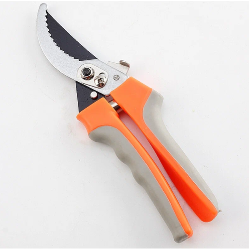 Секатор ручной универсальный садовый 249₽