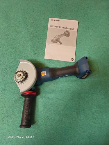 Изображение товара BOSCH Болгарка с регулировкой оборотов аккумуляторная, GWS 18V-11S, 18.0 В, 125 MM, 9000 об/мин, M14, без АКБ, ЗУ и кейса. Оригинал бесщёточная