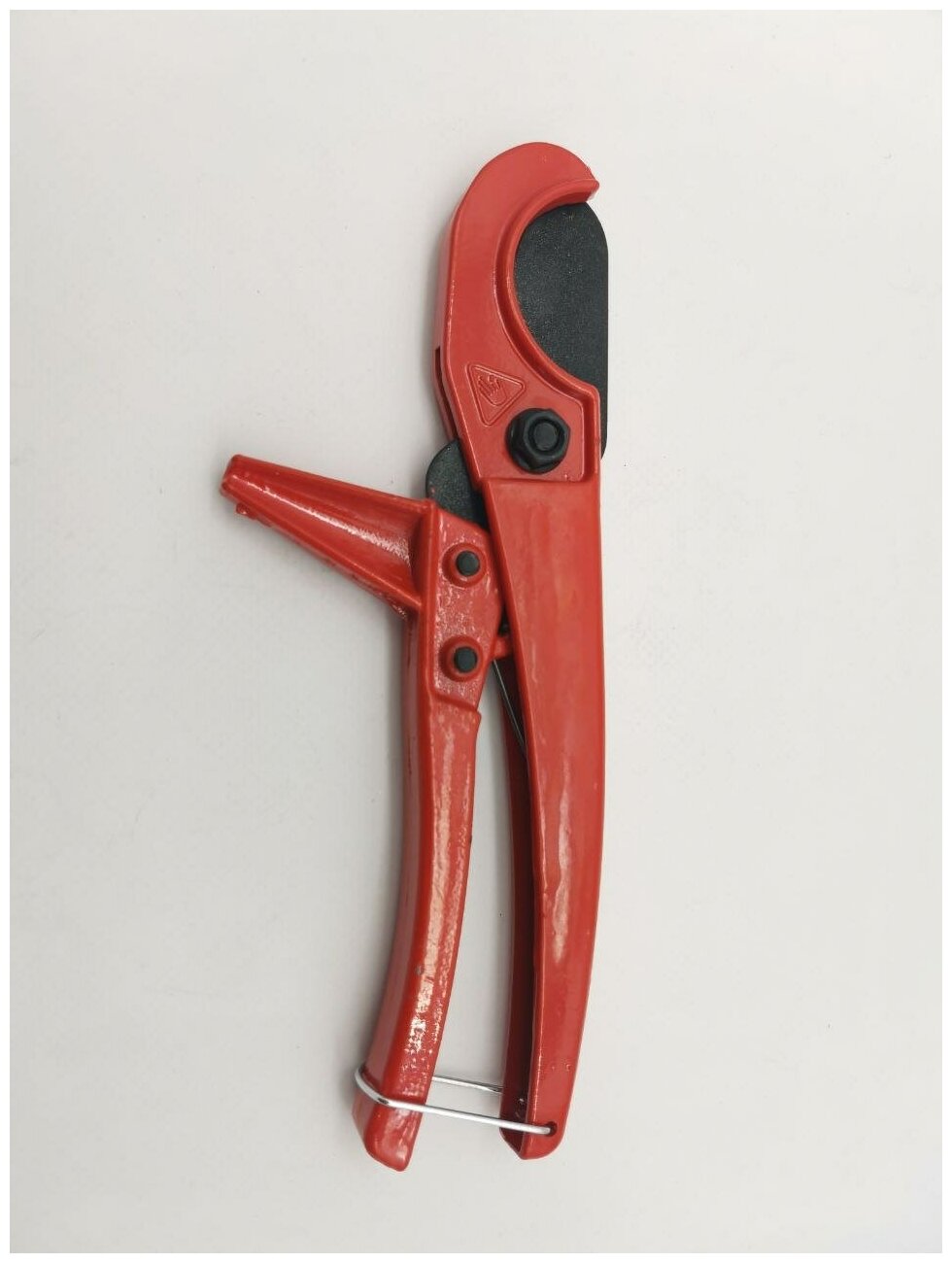 Ножницы для металлопластиковых и PPR труб 16-32 мм. ViEiR арт. VER816
