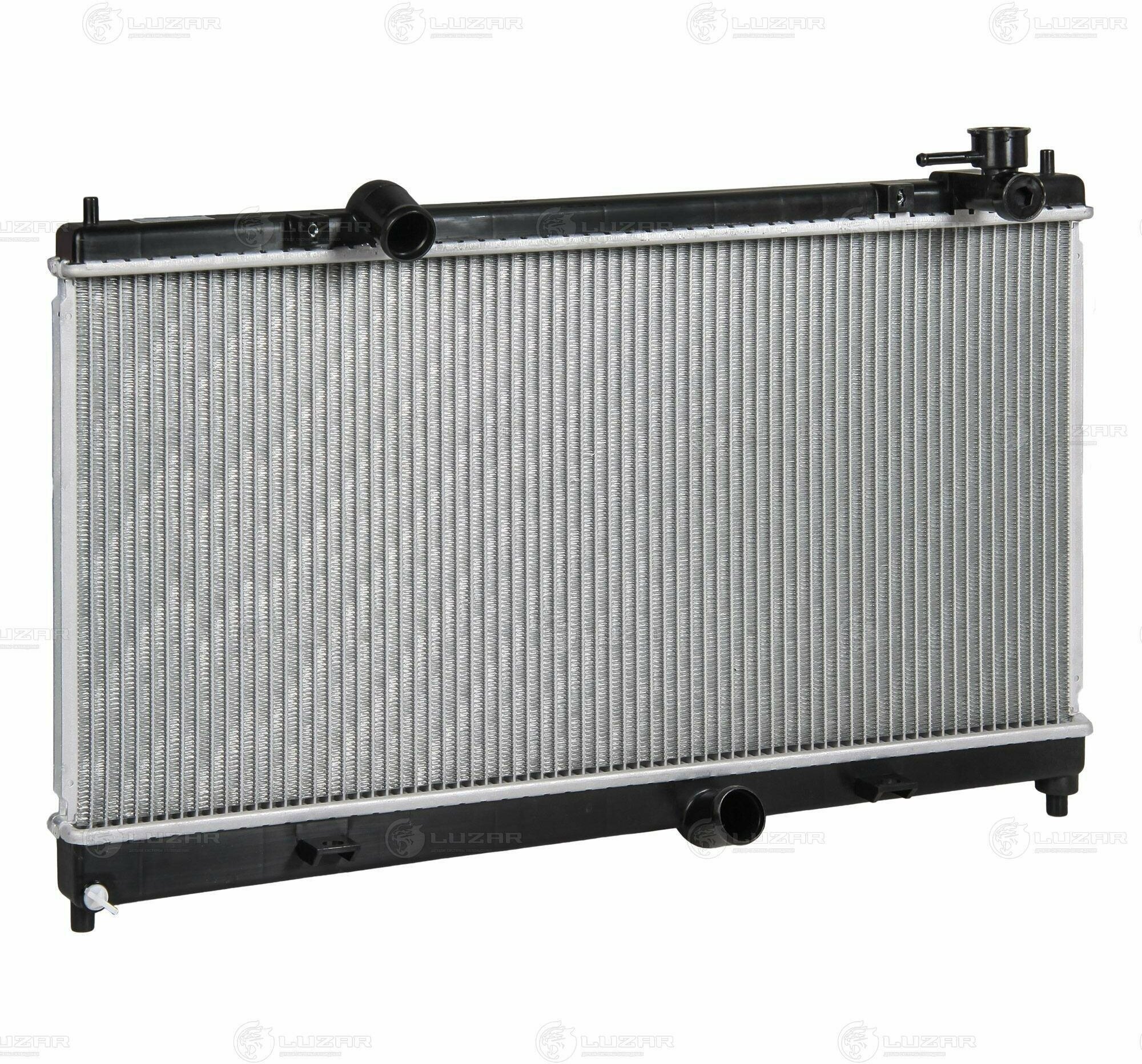 Радиатор охлаждения для автомобилей Lifan Solano (08-) 1.6i/1.8i MT