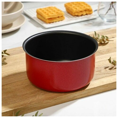 Форма для кулича Blaze, d-17 см, антипригарное покрытие, цвет бордовый